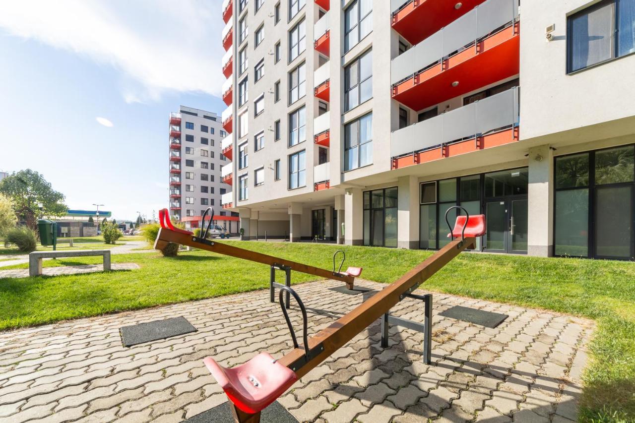 Ari Red Apartment In Complexul Ared Kaufland Арад Экстерьер фото